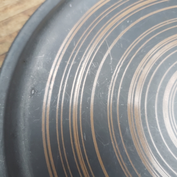 (2) Vintage Pyrex Terra Matte Black & Brown Scrolled Pattern Replacement Lids - Picture 11 of 13